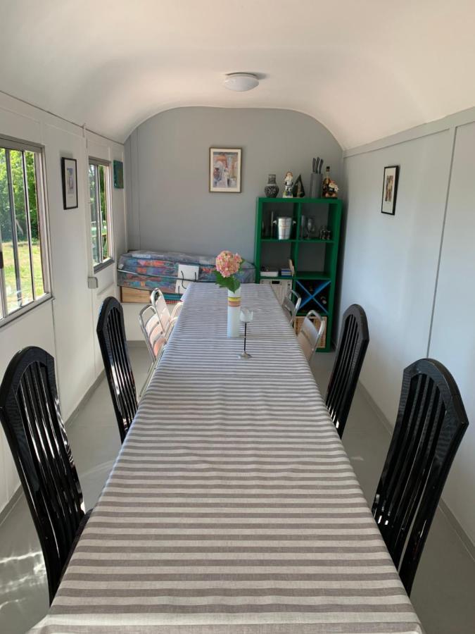 Ferienwohnung Sunny - Moderne Ferienwohnung Im Gruenen In Saarbruecken-West Esterno foto