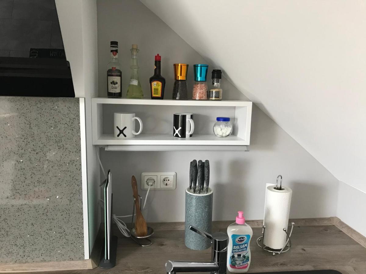 Ferienwohnung Sunny - Moderne Ferienwohnung Im Gruenen In Saarbruecken-West Esterno foto