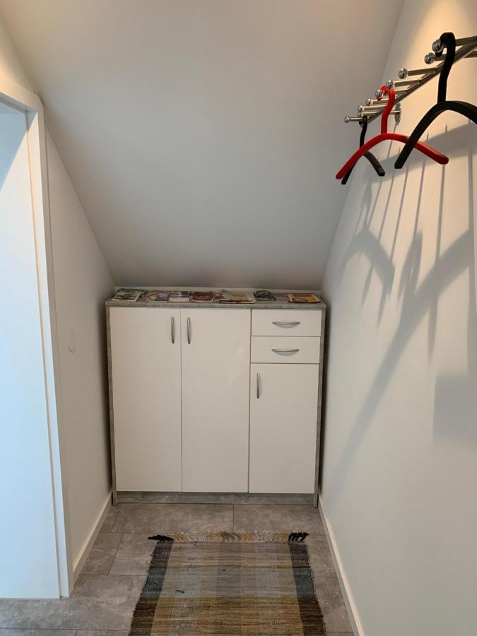 Ferienwohnung Sunny - Moderne Ferienwohnung Im Gruenen In Saarbruecken-West Esterno foto